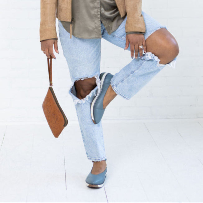 Ruth Flat AZUL
