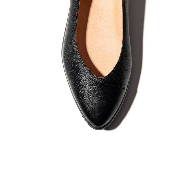 Ruth Flat BLACK